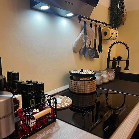 La Regina Delle Locazioni Ai Navigli 1 Apartamento Milão Exterior foto