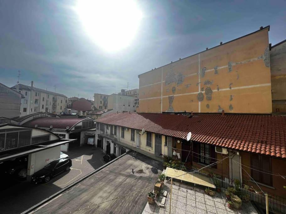 La Regina Delle Locazioni Ai Navigli 1 Apartamento Milão Exterior foto